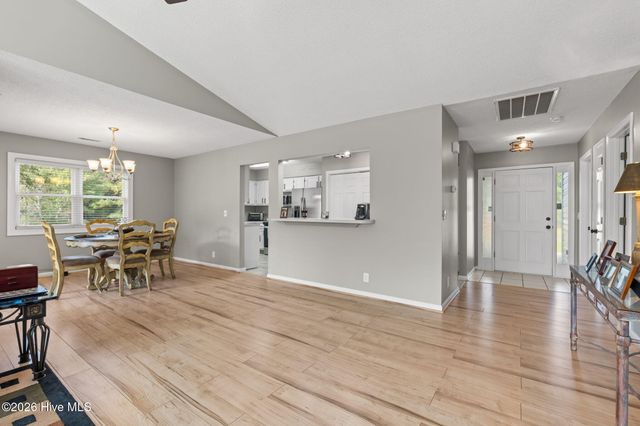1576 Crown Stream Drive SW, Ocean Isle Beach, NC 28469