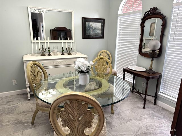 18875 Pecan Lane, Robertsdale, AL 36567