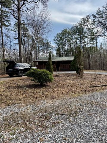 2950 Grassy Branch Loop, Sevierville, TN 37876