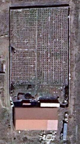 18 B Riverview Road, Omak, WA 98841