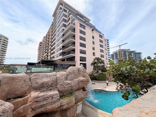 5225 Collins Ave 914, Miami Beach, FL 33140