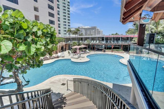 5225 Collins Ave 914, Miami Beach, FL 33140