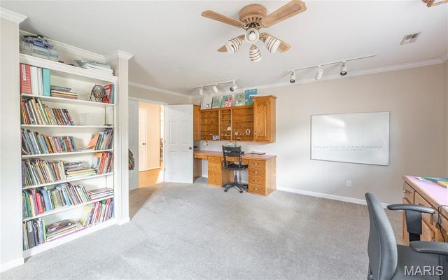 7918 Bradford Pear Ln., Patton, MO 63662