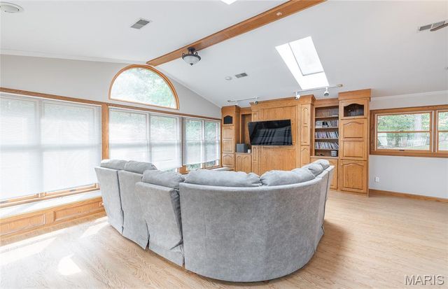 7918 Bradford Pear Ln., Patton, MO 63662