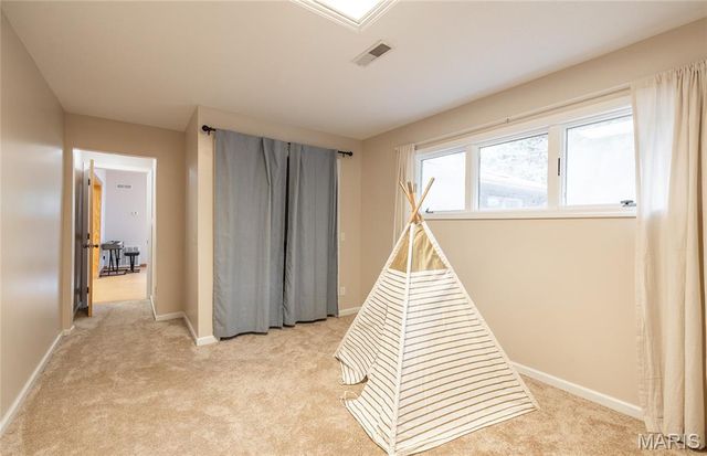 7918 Bradford Pear Ln., Patton, MO 63662