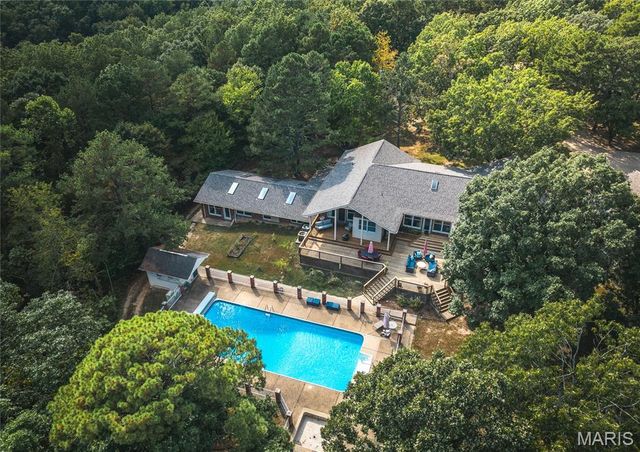 7918 Bradford Pear Ln., Patton, MO 63662