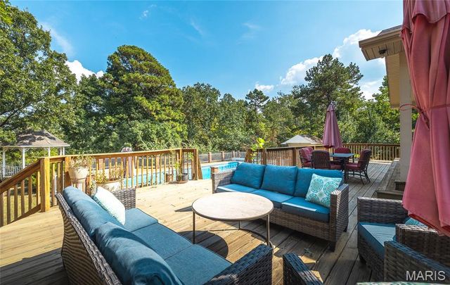 7918 Bradford Pear Ln., Patton, MO 63662