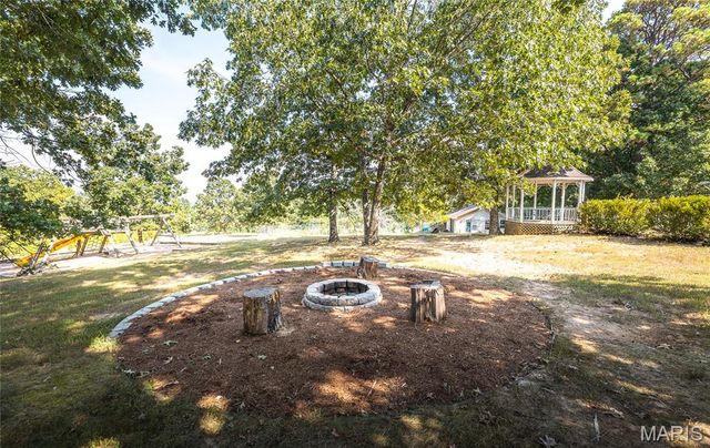 7918 Bradford Pear Ln., Patton, MO 63662