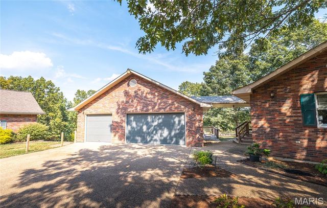7918 Bradford Pear Ln., Patton, MO 63662