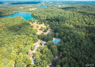 7918 Bradford Pear Ln., Patton, MO 63662