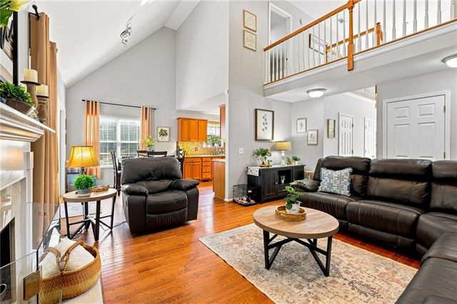 5863 Bay View Drive, Buford, GA 30518
