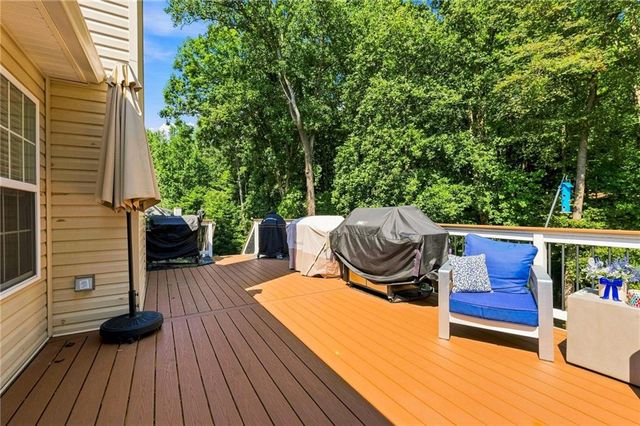 5863 Bay View Drive, Buford, GA 30518