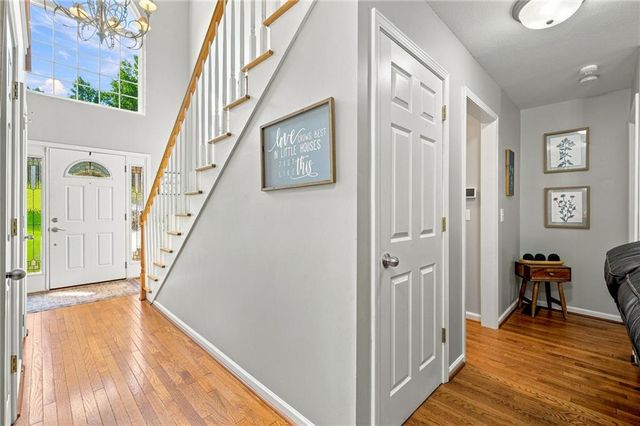 5863 Bay View Drive, Buford, GA 30518