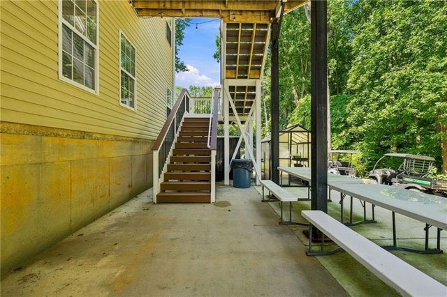 5863 Bay View Drive, Buford, GA 30518
