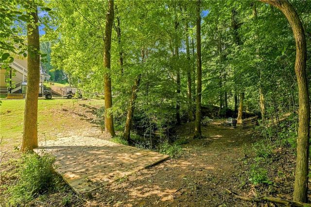 5863 Bay View Drive, Buford, GA 30518