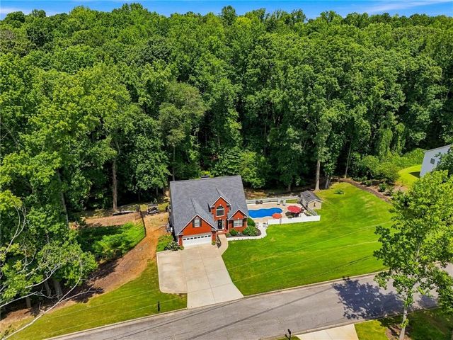 5863 Bay View Drive, Buford, GA 30518