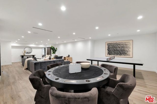3116 Elvido Drive, Los Angeles, CA 90049