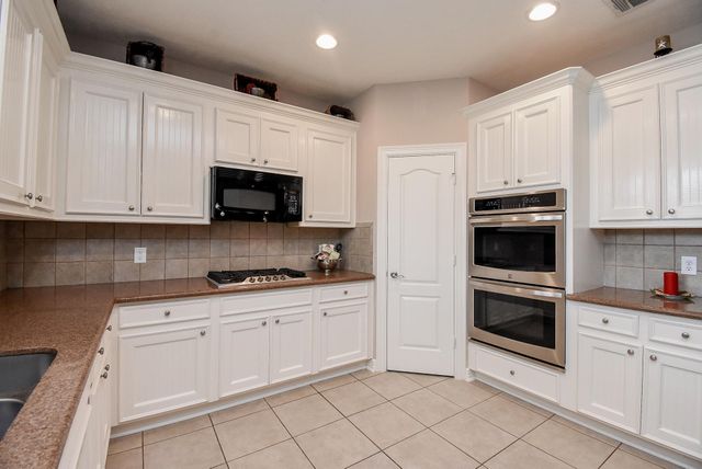 4427 Warington Street, Fulshear, TX 77441