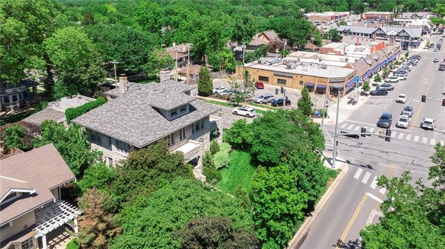 400 W 63rd Street, Kansas City, MO 64113