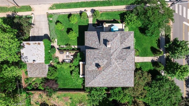 400 W 63rd Street, Kansas City, MO 64113