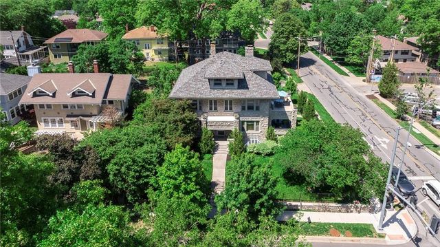 400 W 63rd Street, Kansas City, MO 64113