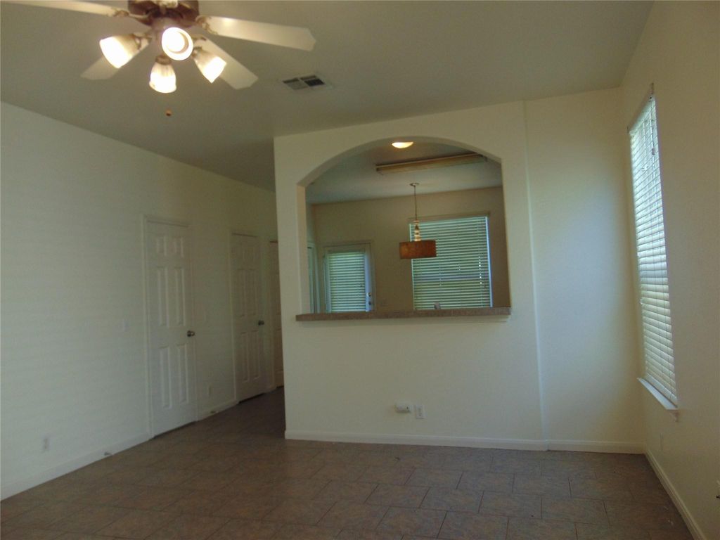 2405 Allred DR A, Austin, TX 78748