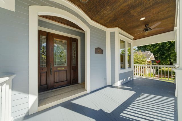 607 E 15th Street, Houston, TX 77008