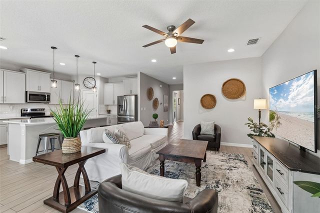12507 CANDLEBERRY CIRCLE, Tampa, FL 33635