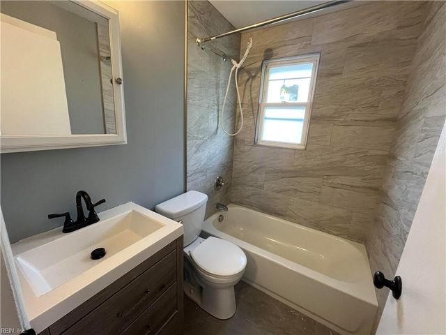 2508 Middle AVE, Norfolk, VA 23504