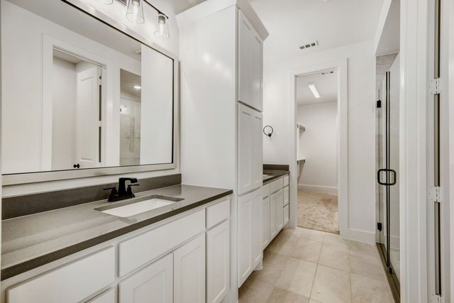 609 Damsel June Street, Lewisville, TX 75056