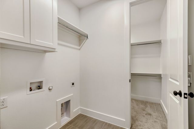 609 Damsel June Street, Lewisville, TX 75056