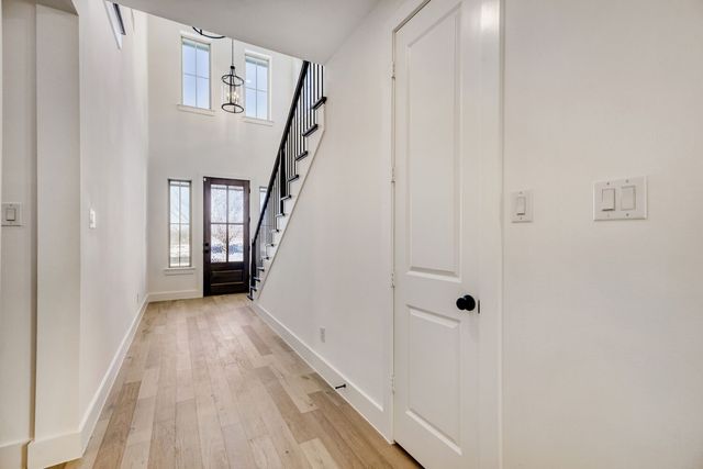 609 Damsel June Street, Lewisville, TX 75056