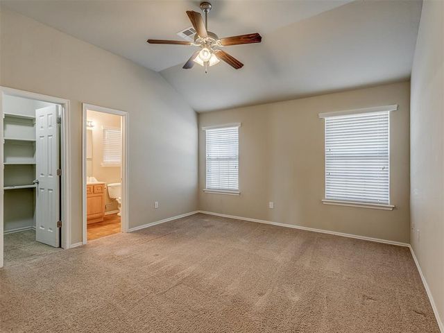 3624 Green Apple Place, Moore, OK 73160