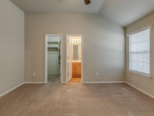 3624 Green Apple Place, Moore, OK 73160