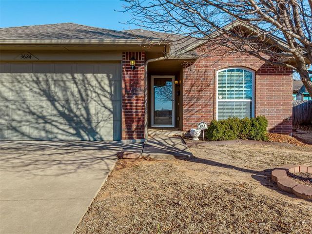 3624 Green Apple Place, Moore, OK 73160
