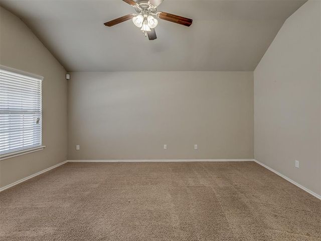 3624 Green Apple Place, Moore, OK 73160