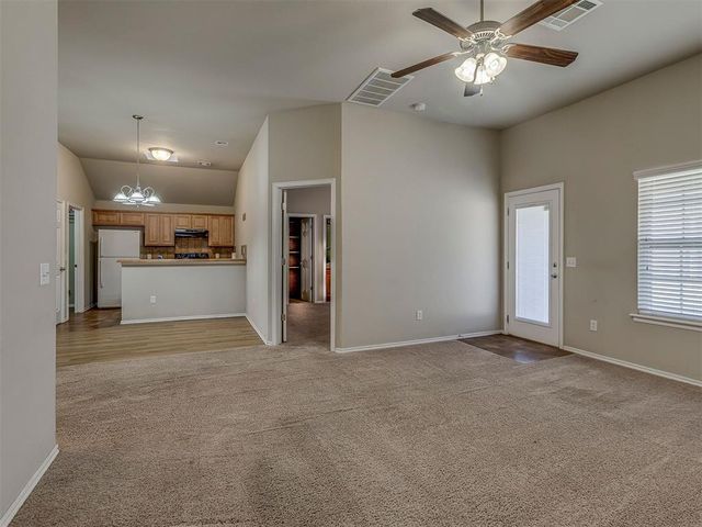3624 Green Apple Place, Moore, OK 73160