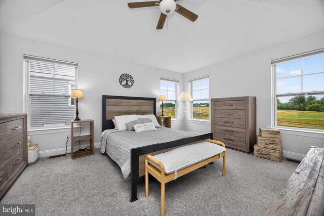 174 LARRABEE WAY, Royersford, PA 19468