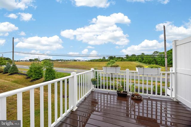 174 LARRABEE WAY, Royersford, PA 19468