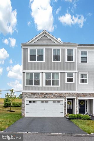 174 LARRABEE WAY, Royersford, PA 19468