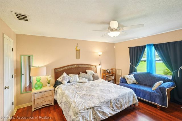1066 Lake Carrie Drive, Lake Placid, FL 33852