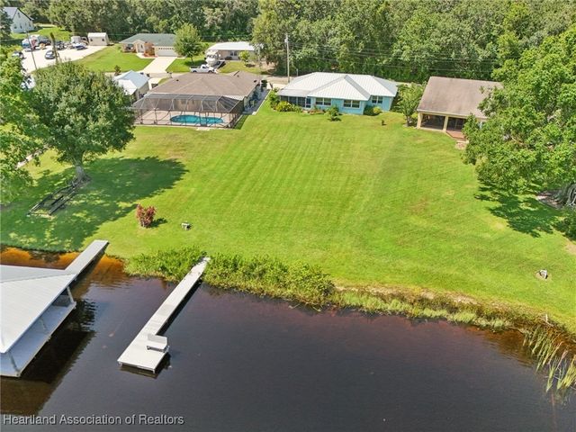 1066 Lake Carrie Drive, Lake Placid, FL 33852