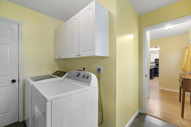 609 Fox Chase Way, Maineville, OH 45039