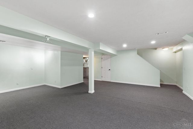 609 Fox Chase Way, Maineville, OH 45039