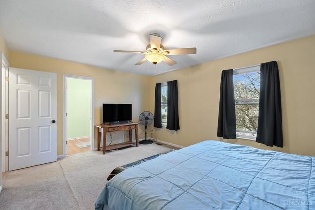 609 Fox Chase Way, Maineville, OH 45039