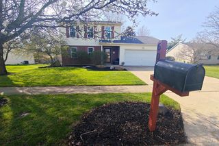 609 Fox Chase Way, Maineville, OH 45039