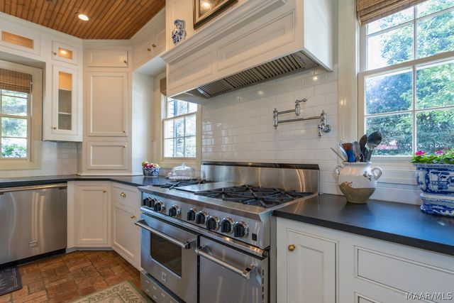 3045 Boxwood Drive, Montgomery, AL 36111