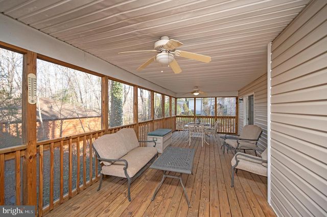 550 HARRISON CIR, Locust Grove, VA 22508