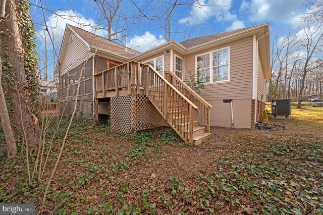 550 HARRISON CIR, Locust Grove, VA 22508