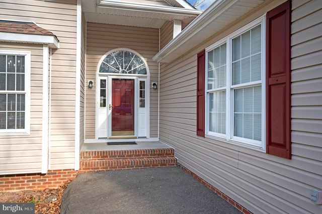 550 HARRISON CIR, Locust Grove, VA 22508